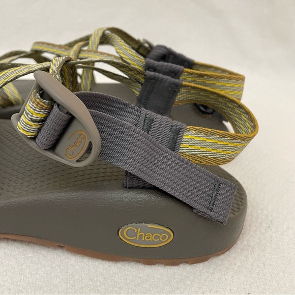 Chaco Zx/2 Classic Outdoor Adjustable Straps Toe Loop Sandal in Gold Size 9 - Picture 8 of 11